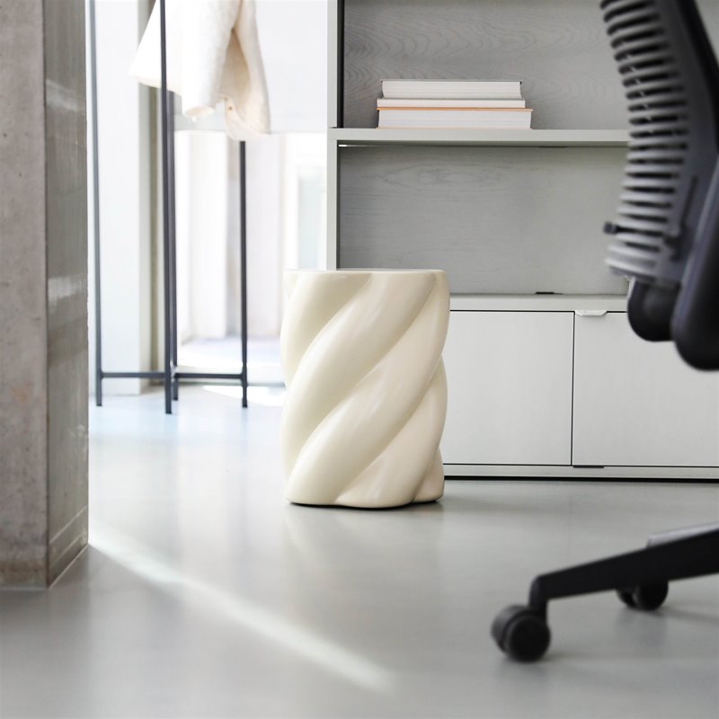 Stool marshmallow off white