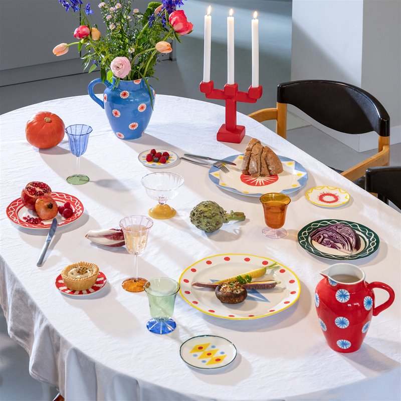 Plate festivo medium red set of 2