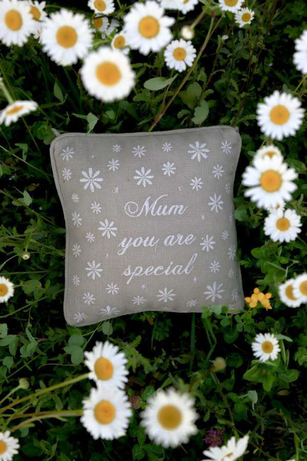 Embroidered Pillow "Mum You Are Special"