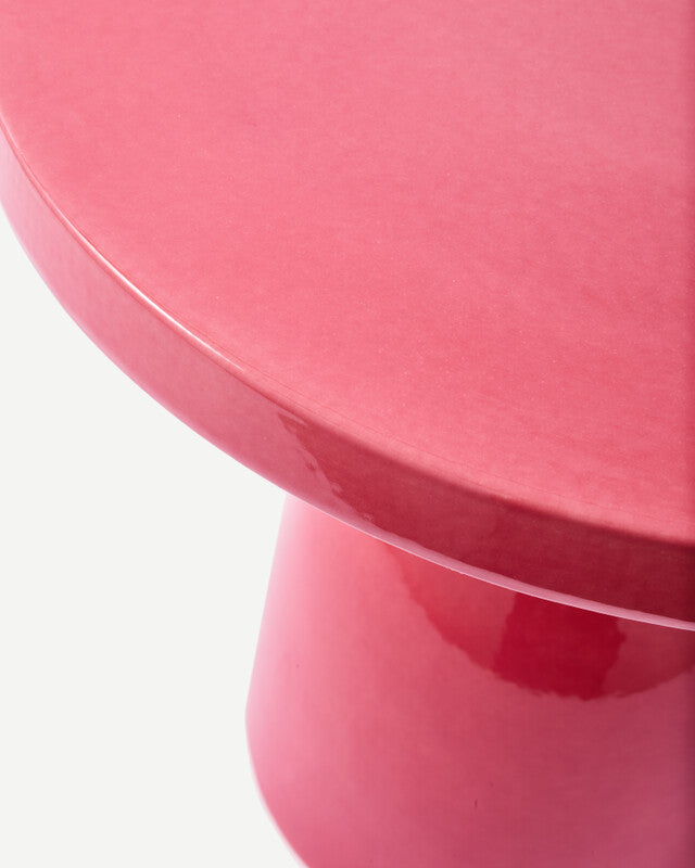 Pawn Side Table - light pink
