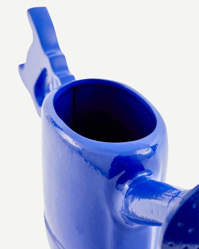 Walking Watering Object - Dark blue