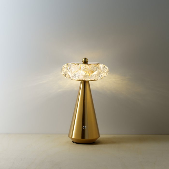 The Diamond Diva Led Table Lamp