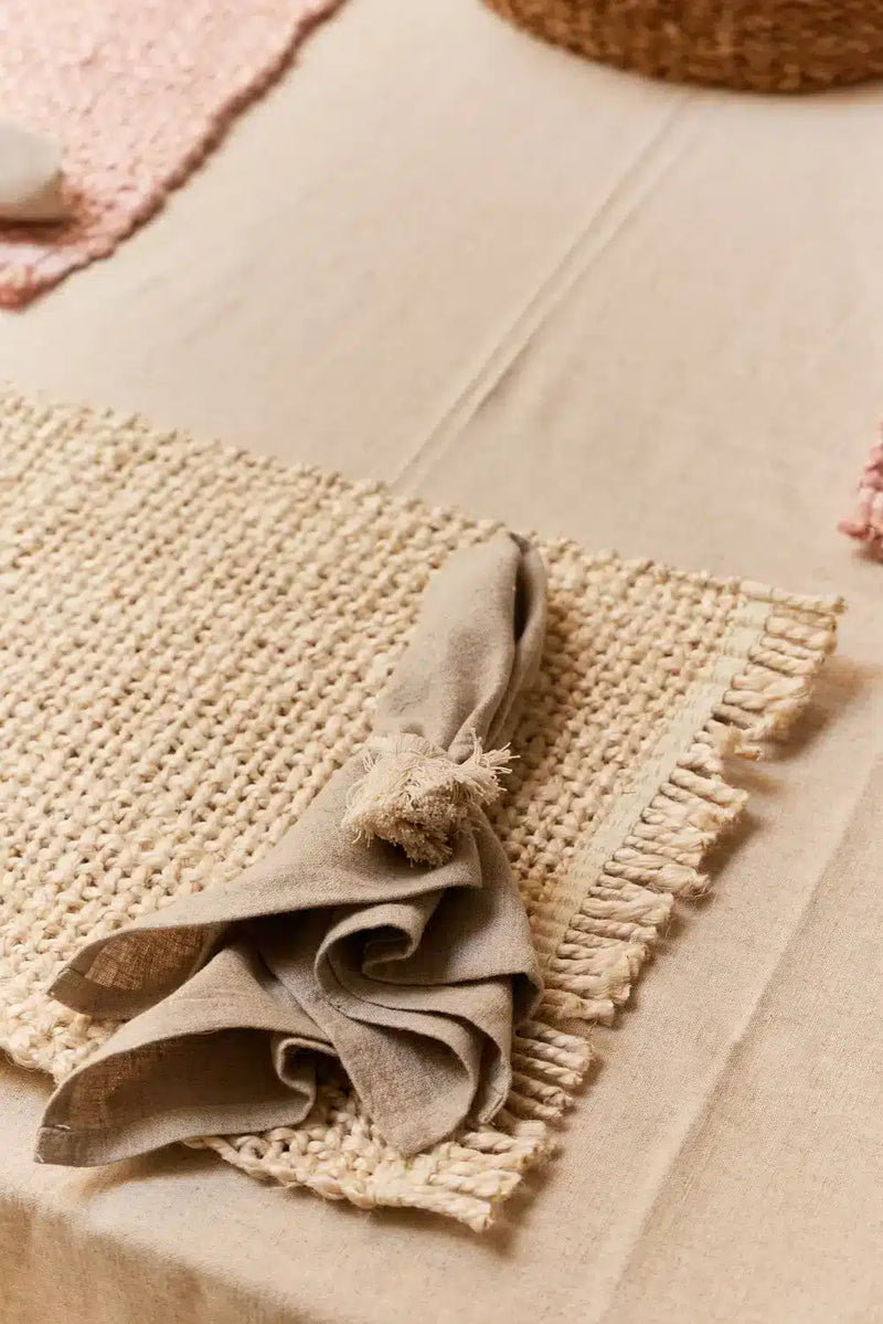 Arena Table Mat - Ecru
