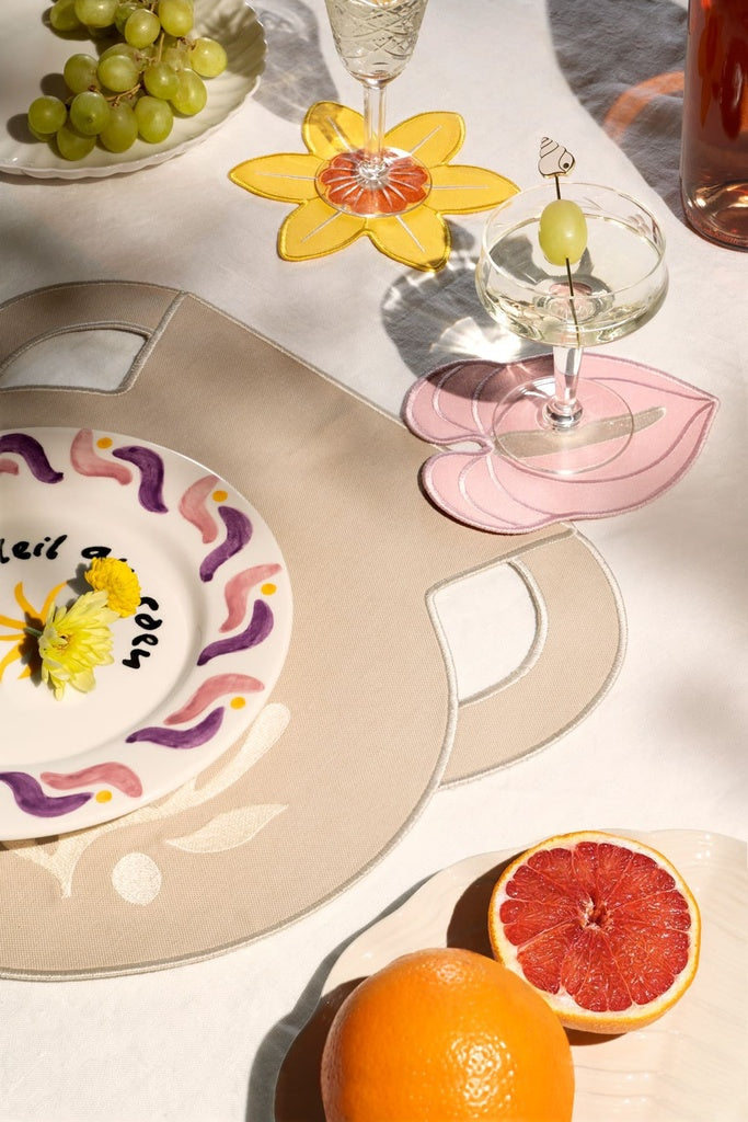CLAY AMPHORA PLACEMATS (SET OF 2)