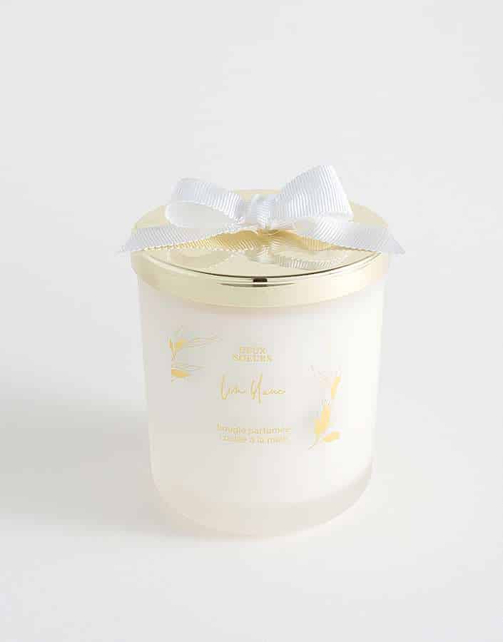 Scented candle white linen deux soeurs