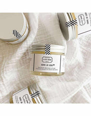 Repair balm delicately scented with sweet almond oil and shea butter