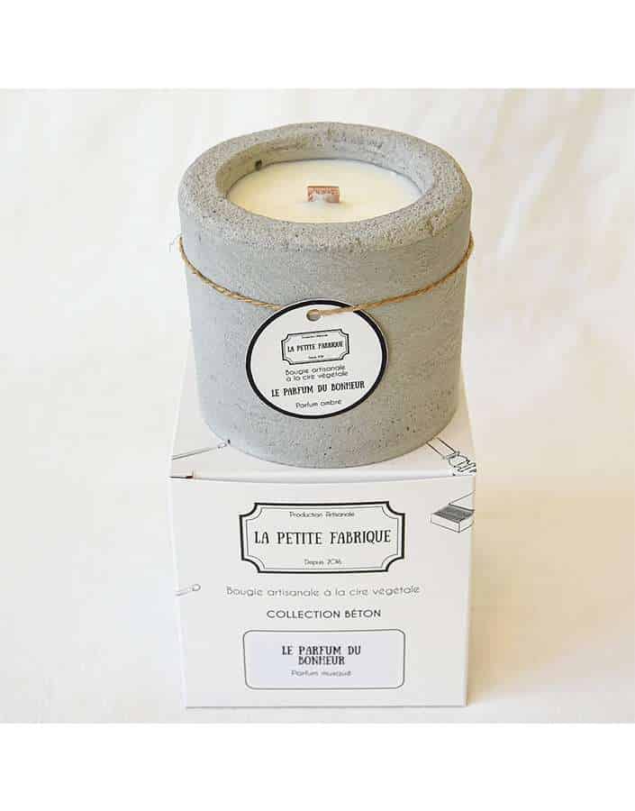 Natural amber scented candle artisinal rapeseed wax la petite fabrique