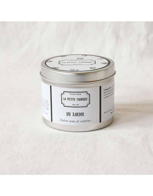 Natural roses and violets candle and artisanal candle soy wax la petite fabrique
