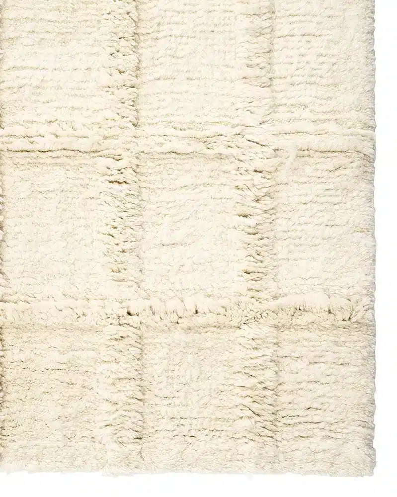 Traceable Rug Badal - Off White