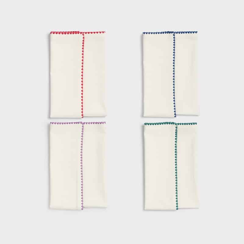 set of 4 napkins with a zigzag line