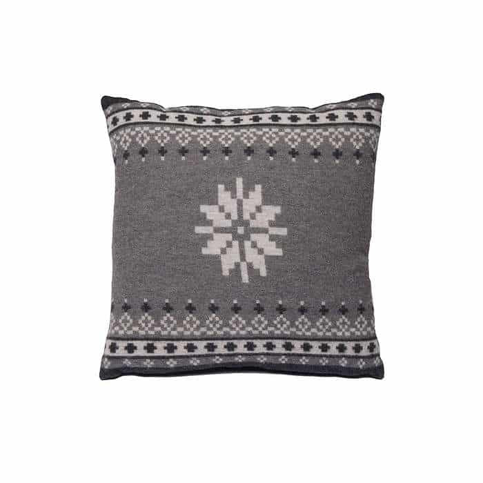 Shetland snowflake cushion 45x45
