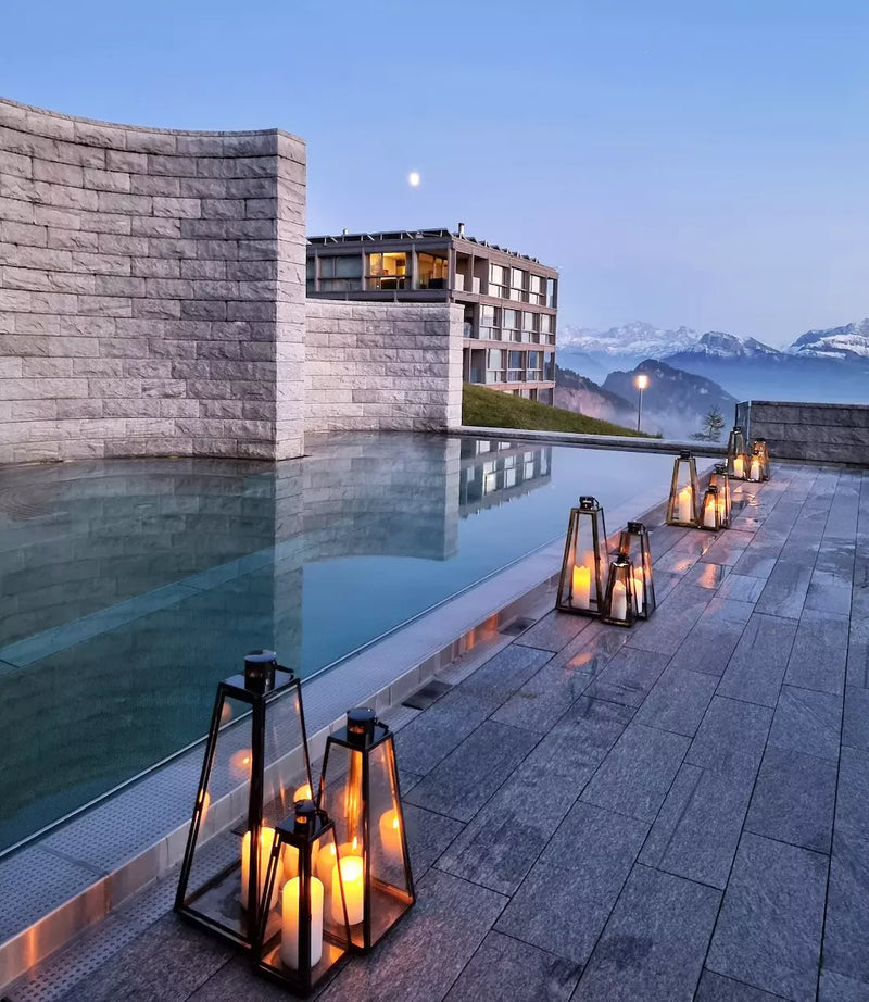 Spa Hiking Switzerland - German Edition