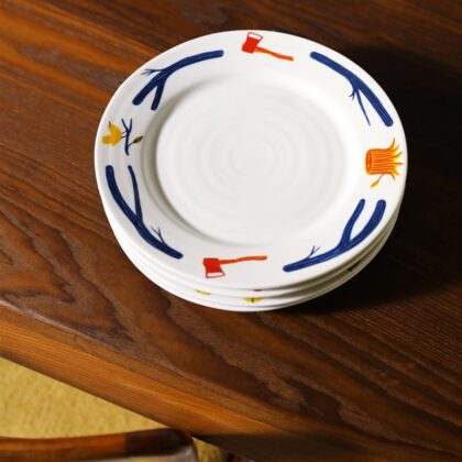 Set of 4 Porcelain Plates