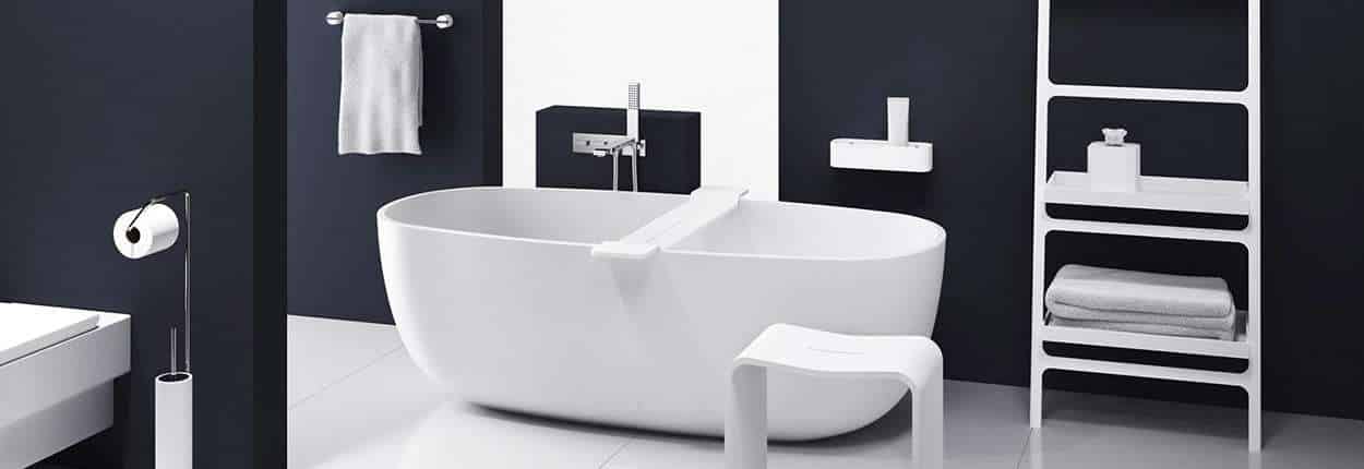 Poubelle de salle de bain couvercle blanc ou noir - Tower - Bath Bazaar