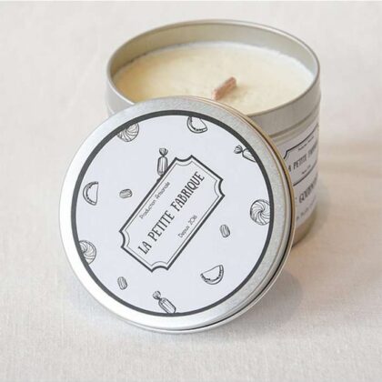 Natural candied fruit scented candle and artisanal non-GMO soy wax la petite fabrique