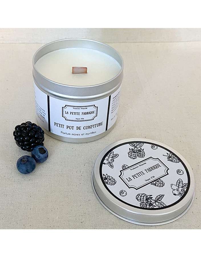 Natural fruit scented candle jar of jam la petite fabrique